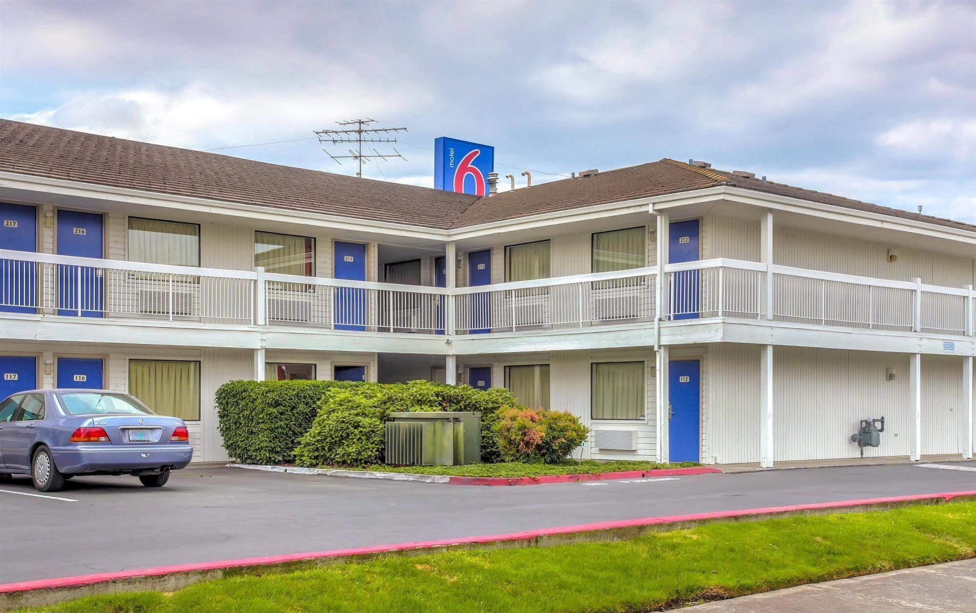 Motel 6-Medford, Or - North Exterior photo